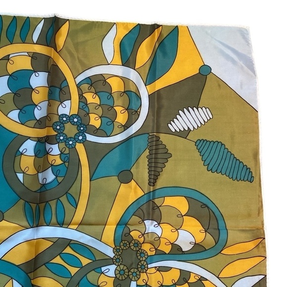 Vintage Tucca Scarf Square Geometric Green Multi - Picture 4 of 6